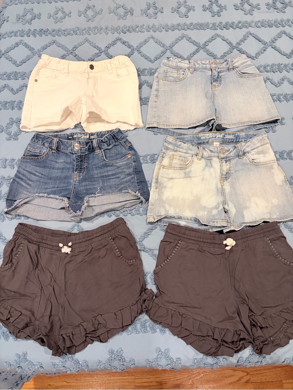 Girls Shorts Bundle Size 10/12 Cat & Jack Denim & White Cutoff Shorts 6 Piece